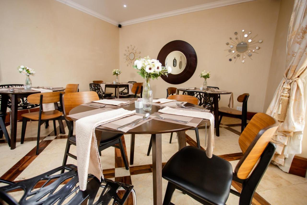 Tdm'S Boutique Guest House Претория Экстерьер фото