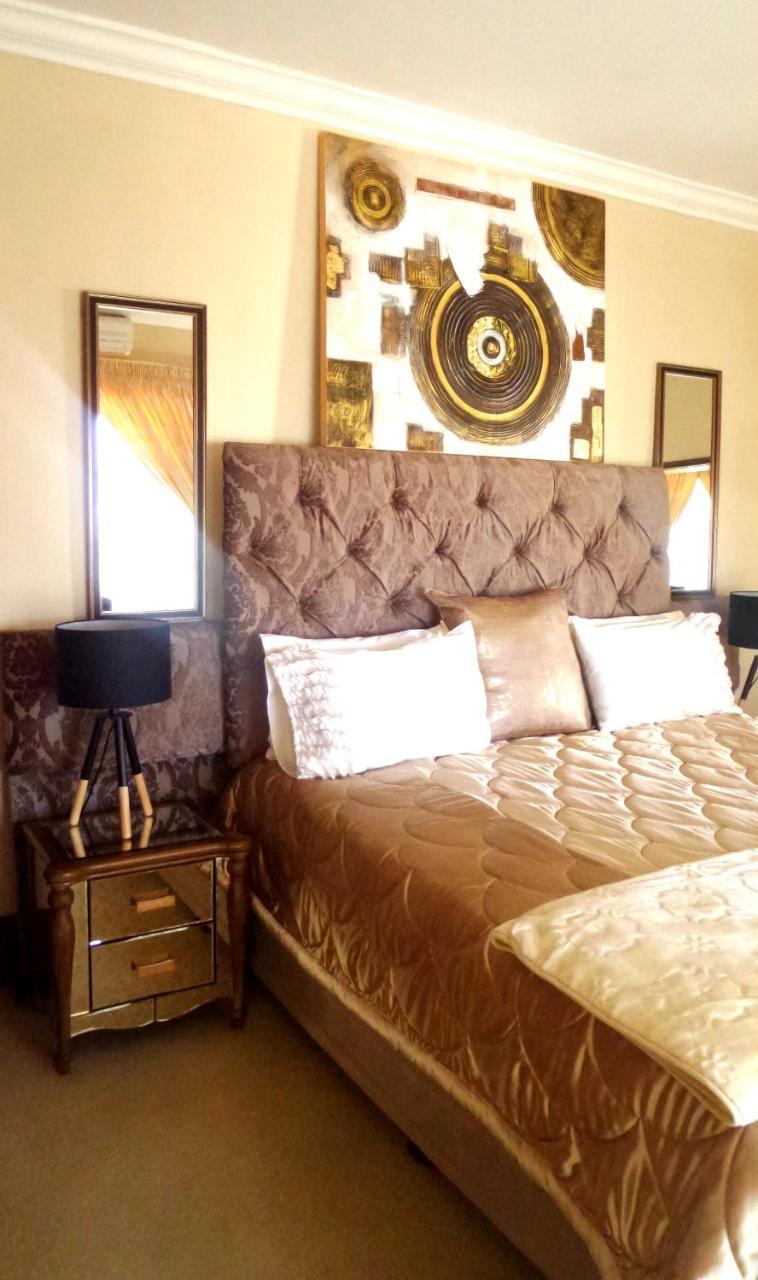 Tdm'S Boutique Guest House Претория Экстерьер фото