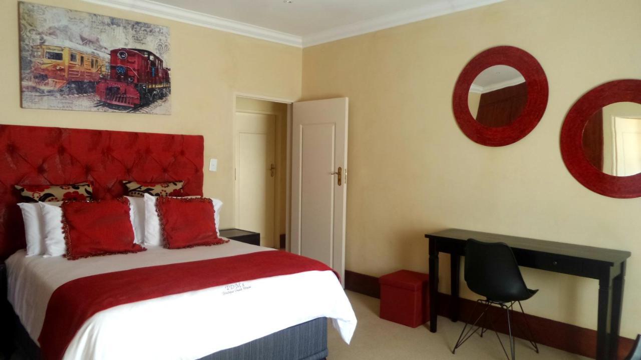 Tdm'S Boutique Guest House Претория Экстерьер фото