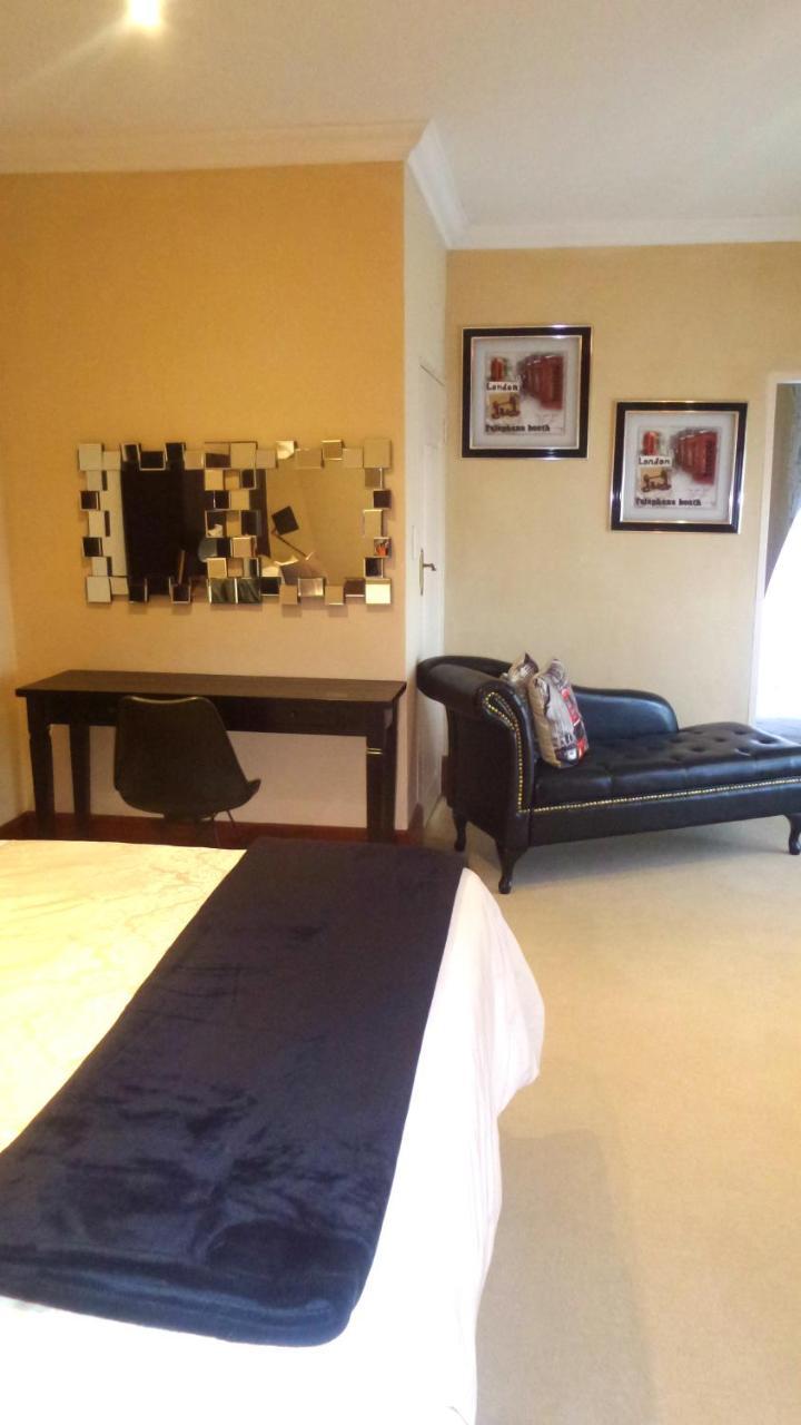 Tdm'S Boutique Guest House Претория Экстерьер фото